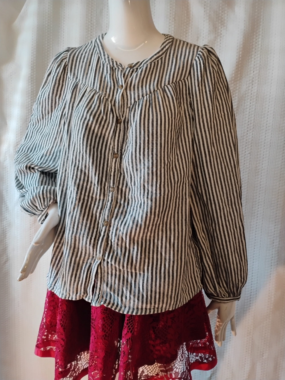 Universal Thread Striped Button-Front Women's Blouse - Black and White Size S